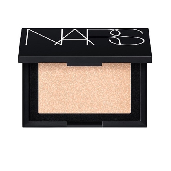 NARS HIGHLIGHTING POWDER - Picture 5 of 6